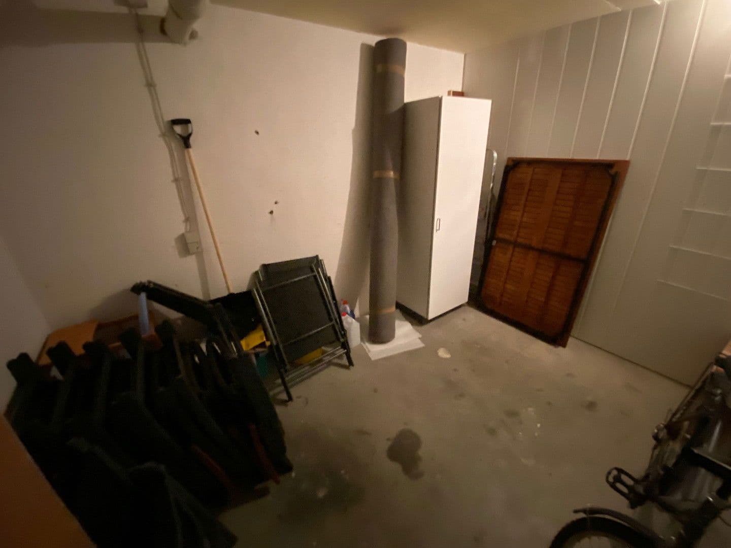 Prenájom bytu 3-izbový 84 m², Jestetten, Bádensko-Wurttembersko Prenájom bytu 3-izbový 84 m², Jestetten, Bádensko-Wurttembersko