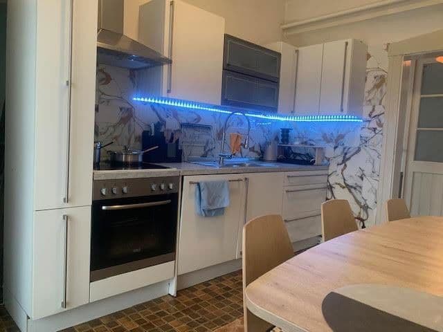 Prenájom bytu 4-izbový 104 m², Bahnhofsrasse, Feldafing, Bavorsko Prenájom bytu 4-izbový 104 m², Bahnhofsrasse, Feldafing, Bavorsko