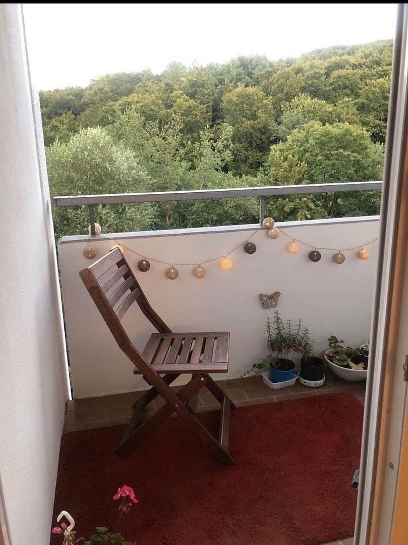 Prenájom bytu 3-izbový 91 m², Eppstein, Hesensko Prenájom bytu 3-izbový 91 m², Eppstein, Hesensko