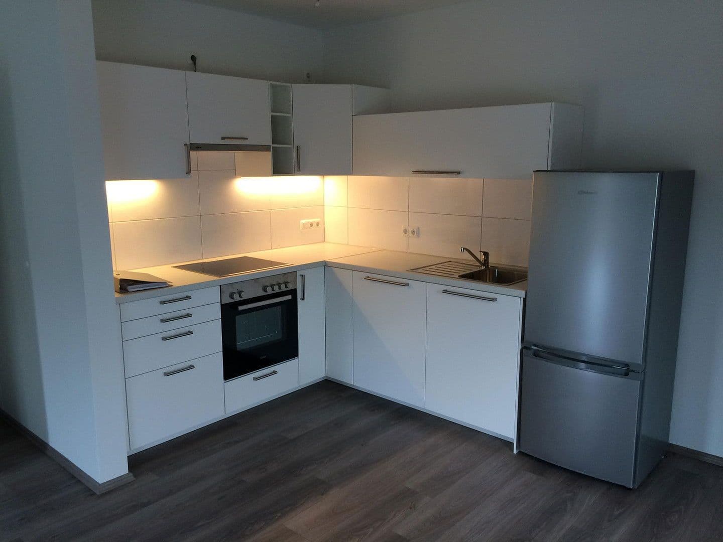 Prenájom bytu 2-izbový 82 m², Waldstraße 1, Otter, Dolné Sasko Prenájom bytu 2-izbový 82 m², Waldstraße 1, Otter, Dolné Sasko