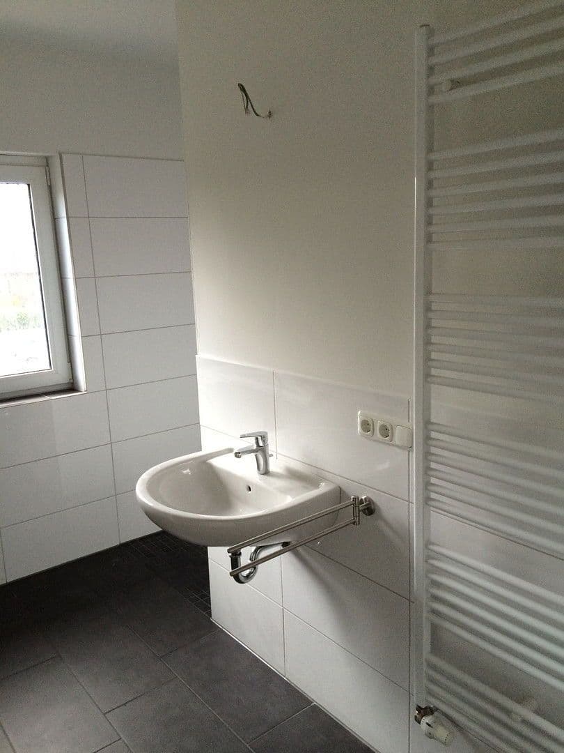 Prenájom bytu 2-izbový 82 m², Waldstraße 1, Otter, Dolné Sasko Prenájom bytu 2-izbový 82 m², Waldstraße 1, Otter, Dolné Sasko