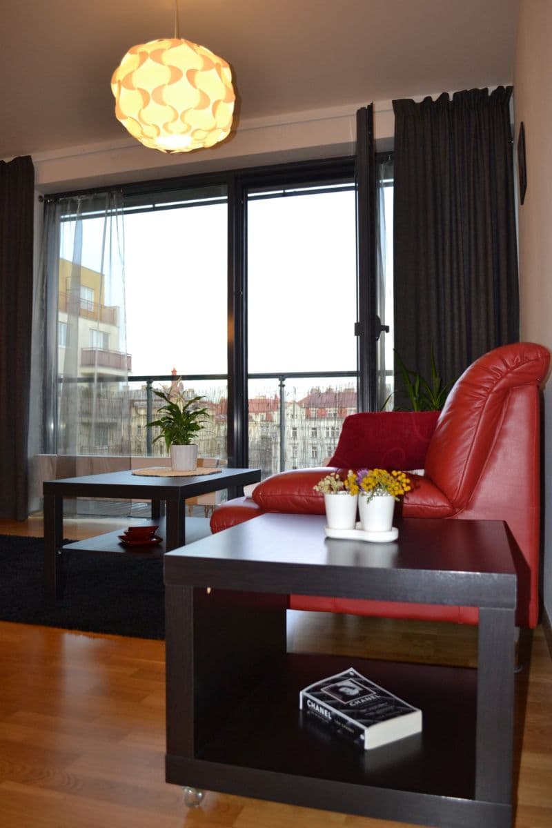 Prenájom bytu 2-izbový 55 m², Křižíkova, Praha, Praha Prenájom bytu 2-izbový 55 m², Křižíkova, Praha, Praha