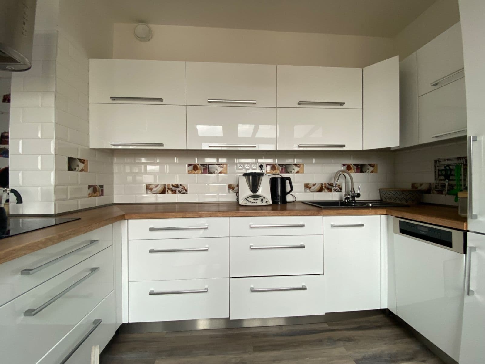 Prenájom bytu 2-izbový 55 m², Honzíkova, Praha, Praha Prenájom bytu 2-izbový 55 m², Honzíkova, Praha, Praha