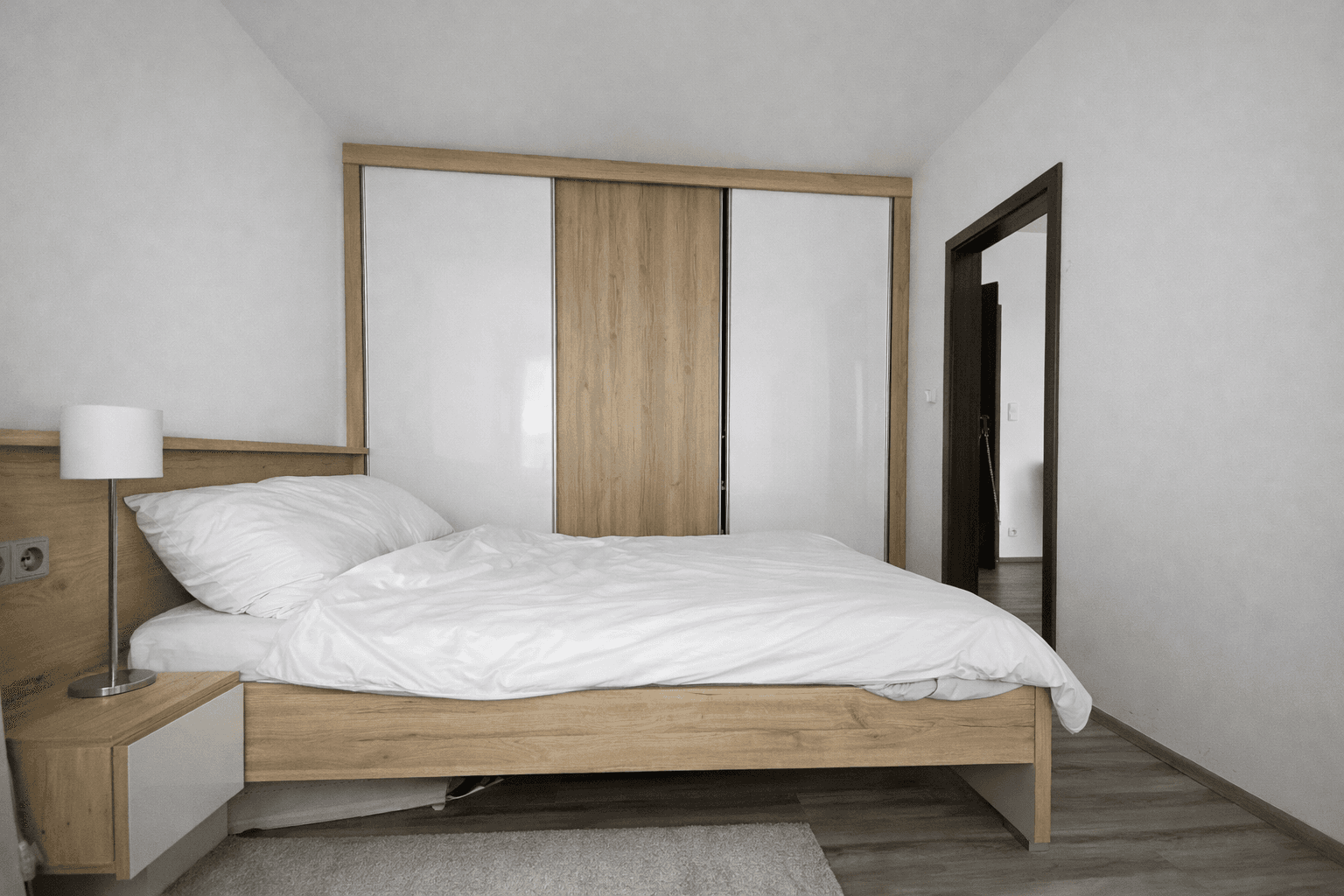 Prenájom bytu 2-izbový 55 m², Honzíkova, Praha, Praha Prenájom bytu 2-izbový 55 m², Honzíkova, Praha, Praha