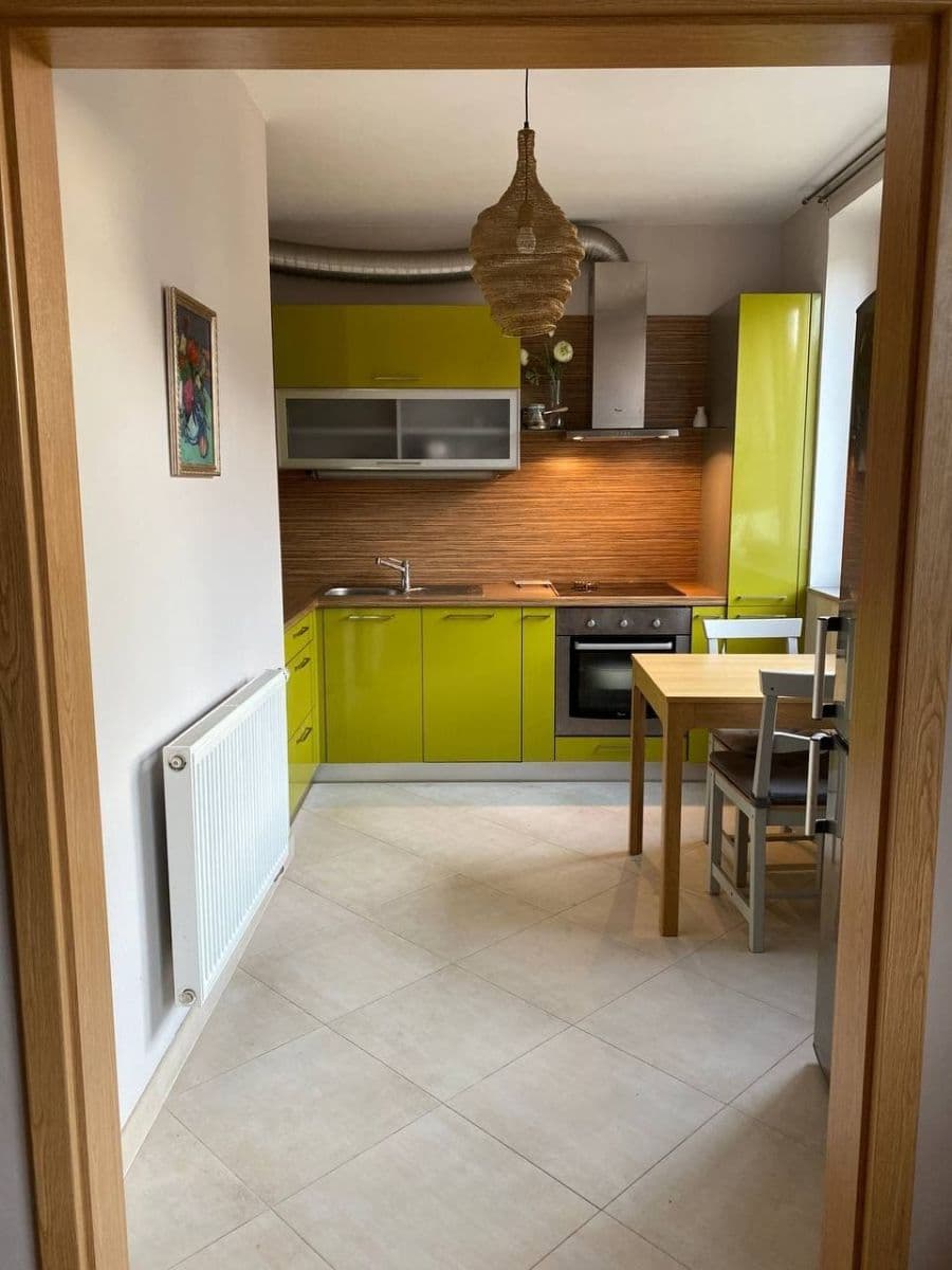 Prenájom bytu 2-izbový 64 m², Rostovská, Praha, Praha Prenájom bytu 2-izbový 64 m², Rostovská, Praha, Praha