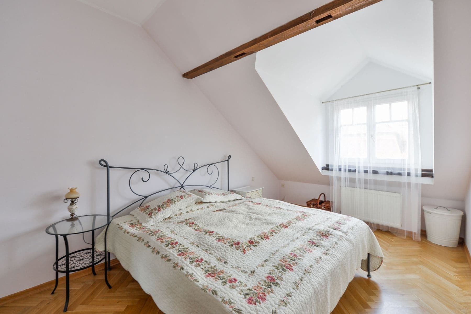 Predaj bytu 3-izbový 87 m², Čerchovská, Praha, Praha Predaj bytu 3-izbový 87 m², Čerchovská, Praha, Praha