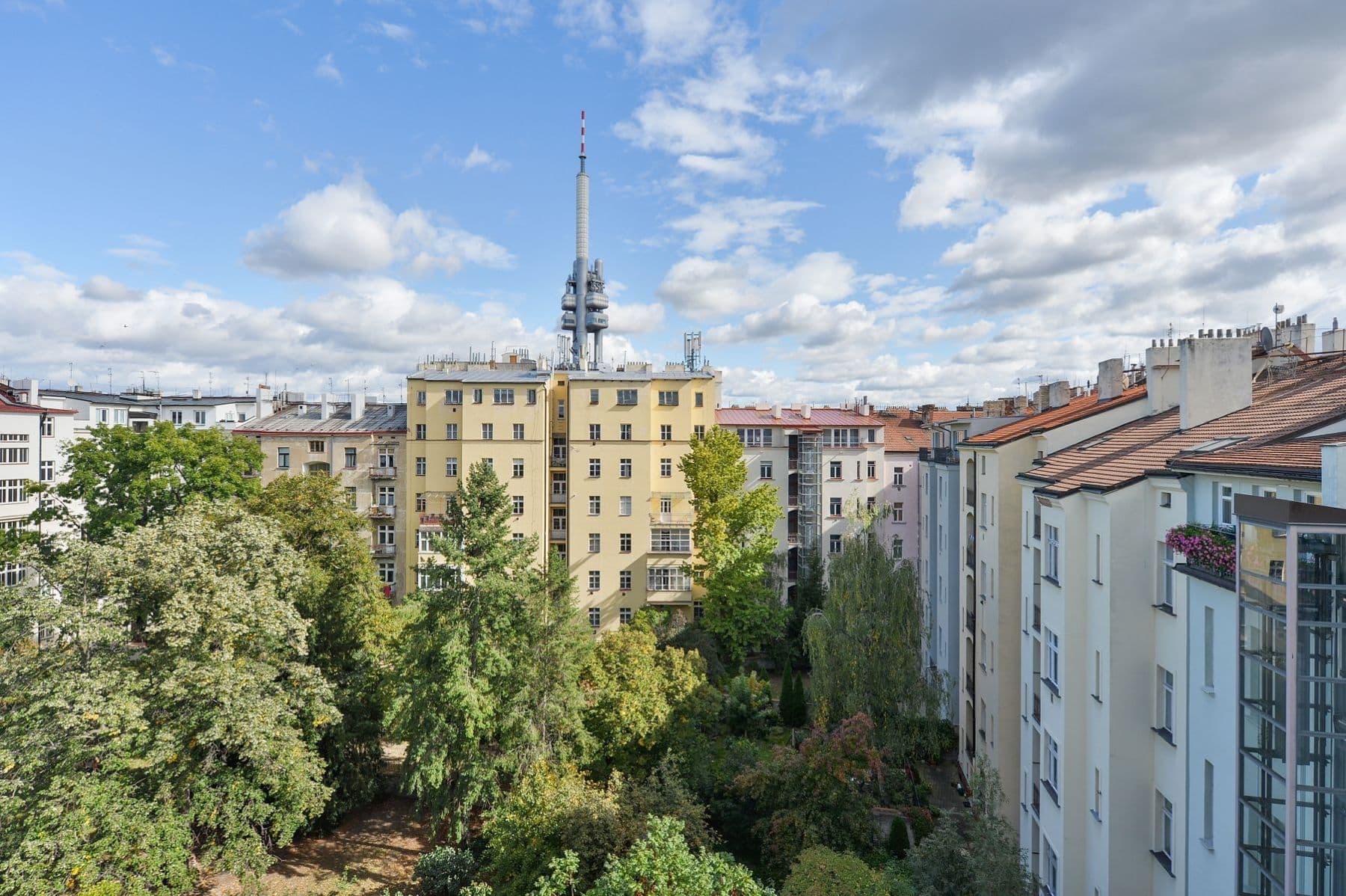 Predaj bytu 3-izbový 87 m², Čerchovská, Praha, Praha Predaj bytu 3-izbový 87 m², Čerchovská, Praha, Praha
