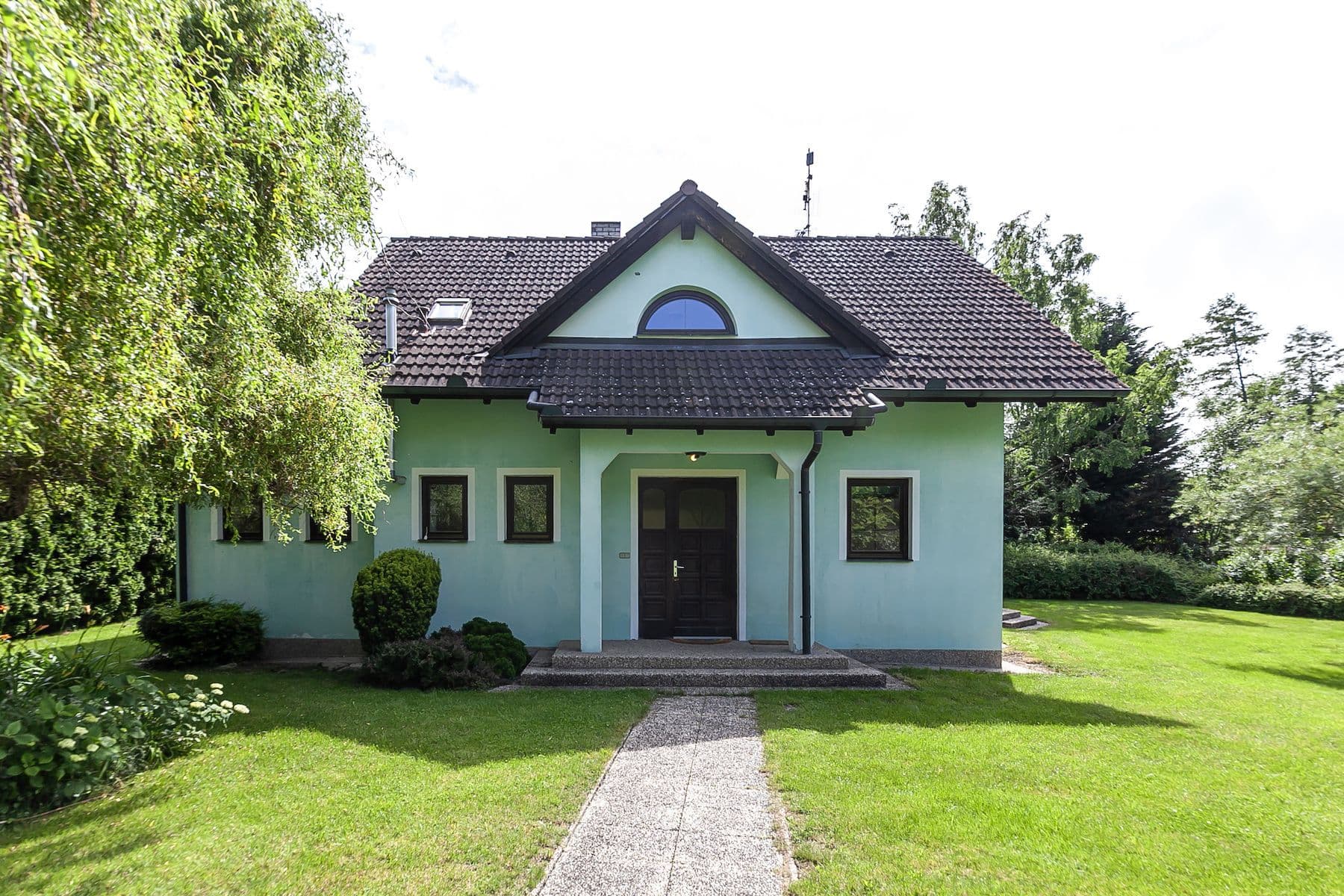 Predaj domu 152 m², pozemek 3.220 m², Na Červeném Hrádku, Sedlčany, Středočeský kraj Predaj domu 152 m², pozemek 3.220 m², Na Červeném Hrádku, Sedlčany, Středočeský kraj