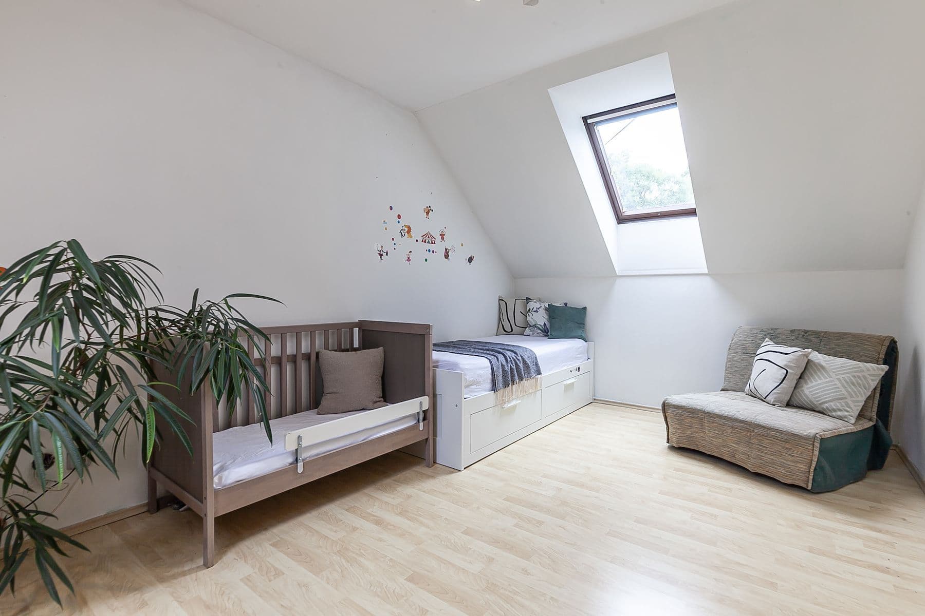 Predaj domu 152 m², pozemek 3.220 m², Na Červeném Hrádku, Sedlčany, Středočeský kraj Predaj domu 152 m², pozemek 3.220 m², Na Červeném Hrádku, Sedlčany, Středočeský kraj