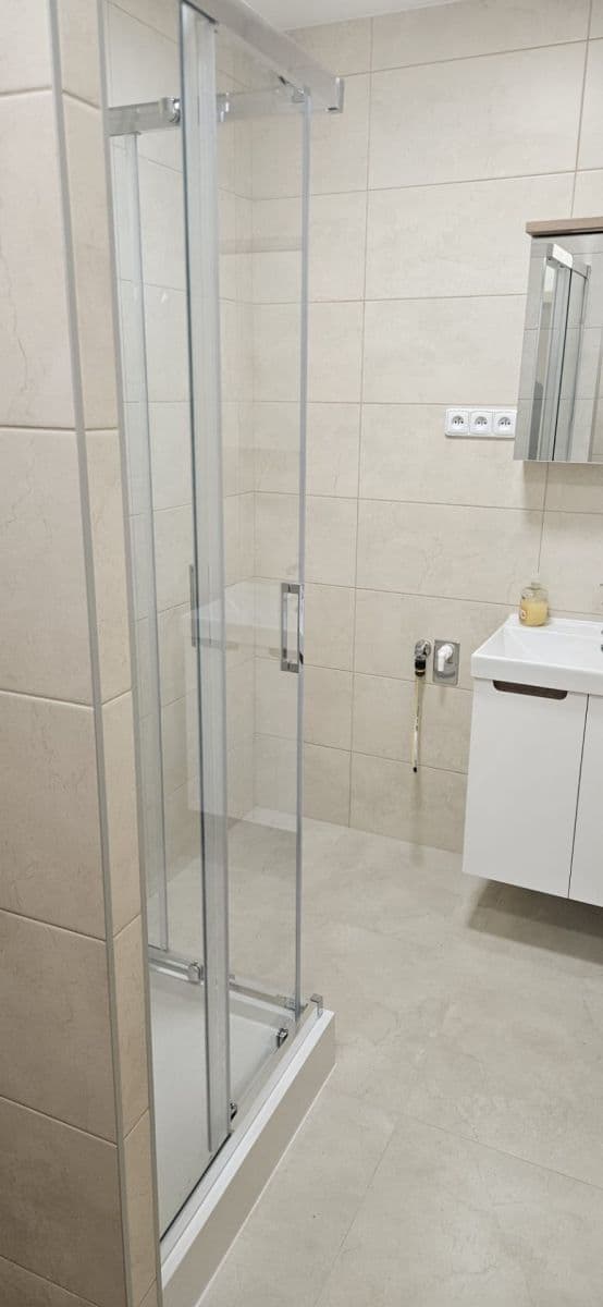 Prenájom bytu 2-izbový 52 m², Hornická, Tišnov, Jihomoravský kraj Prenájom bytu 2-izbový 52 m², Hornická, Tišnov, Jihomoravský kraj