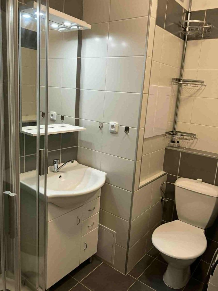 Prenájom bytu 1-izbový 31 m², Svobody, Třeboň, Jihočeský kraj Prenájom bytu 1-izbový 31 m², Svobody, Třeboň, Jihočeský kraj