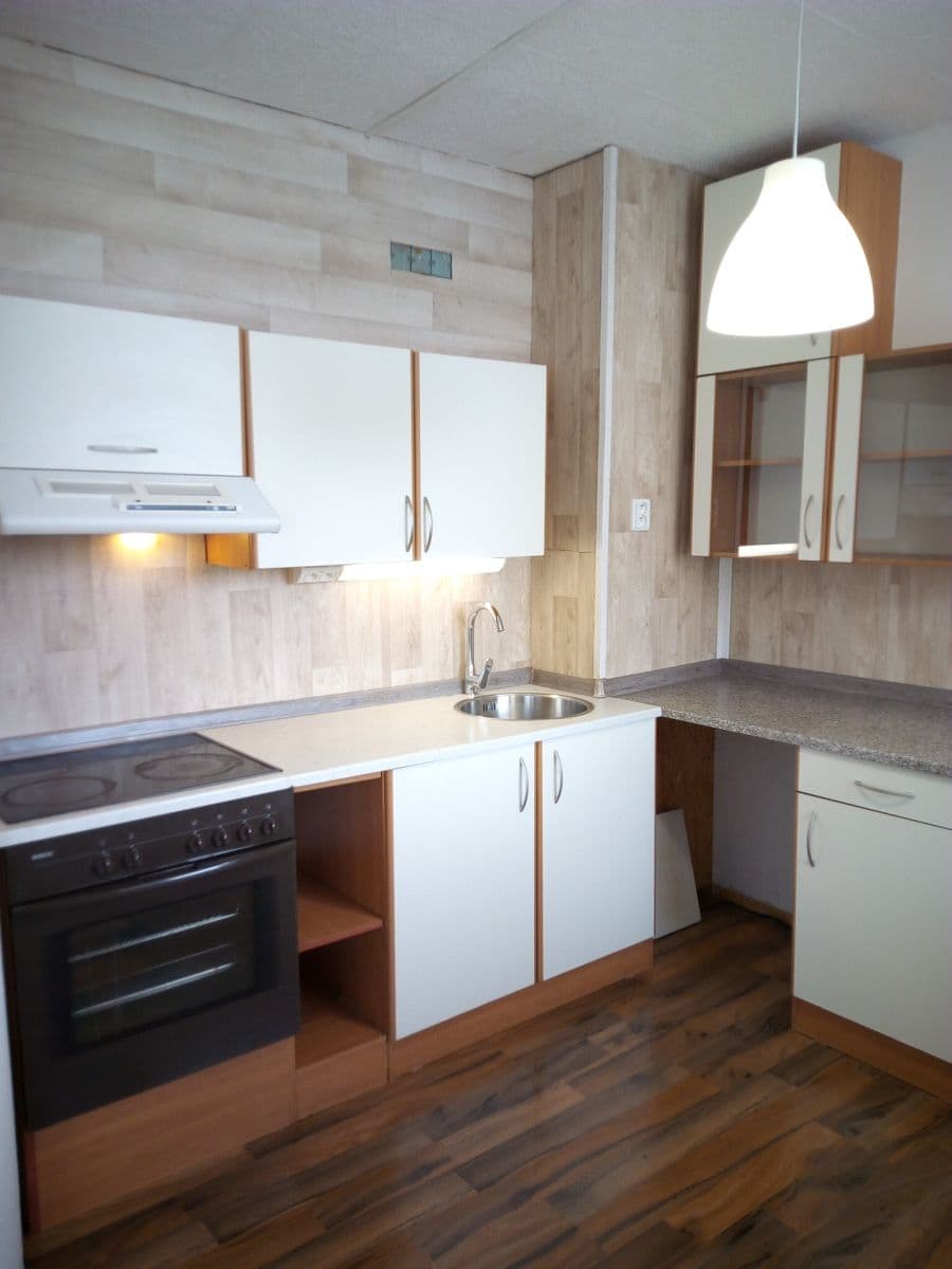 Predaj bytu 1-izbový 34 m², Lipová, Most, Ústecký kraj Predaj bytu 1-izbový 34 m², Lipová, Most, Ústecký kraj