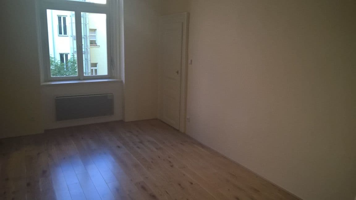 Predaj bytu 3-izbový 79 m², Dukelských hrdinů, Praha, Praha Predaj bytu 3-izbový 79 m², Dukelských hrdinů, Praha, Praha