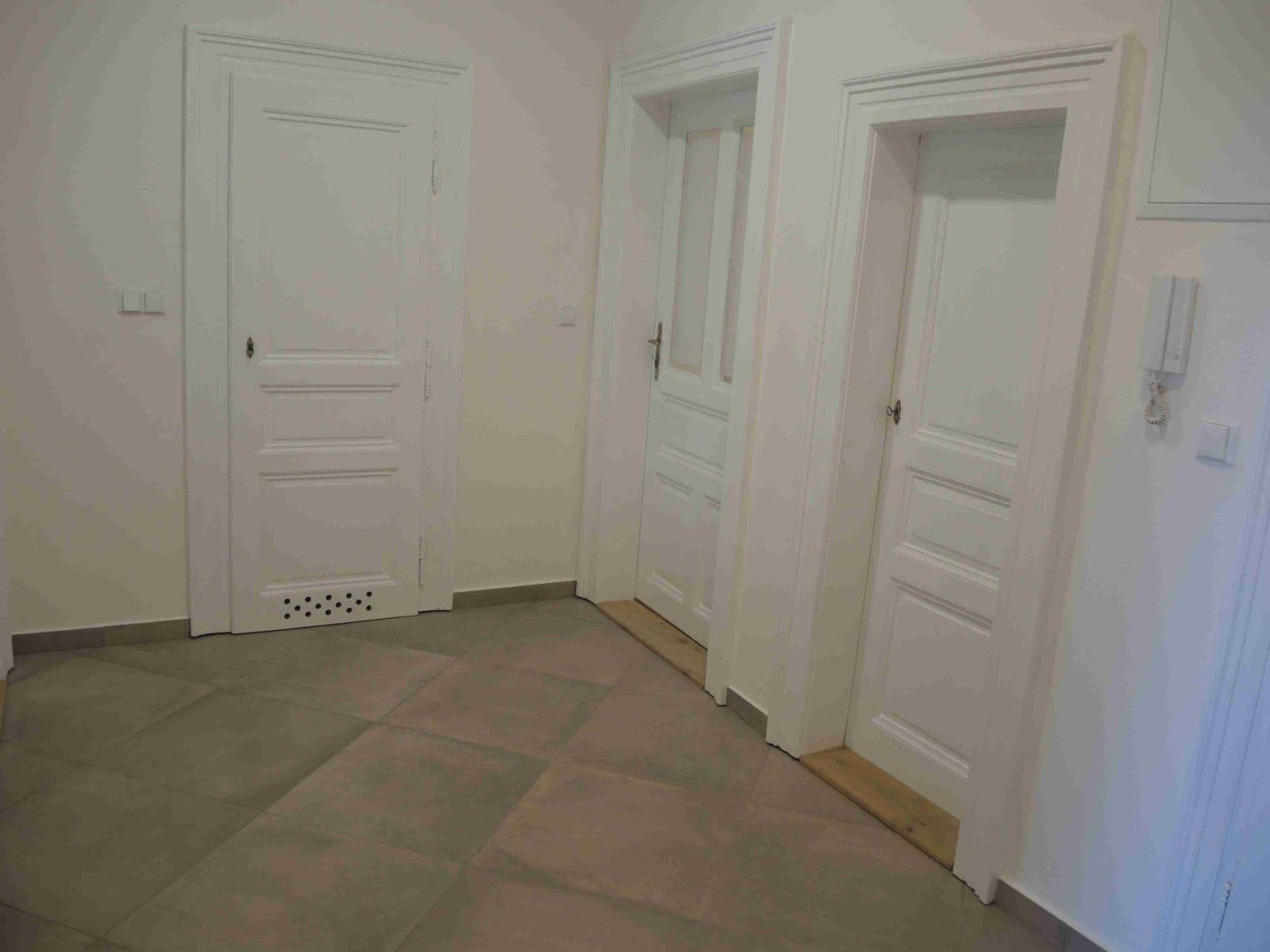 Predaj bytu 3-izbový 79 m², Dukelských hrdinů, Praha, Praha Predaj bytu 3-izbový 79 m², Dukelských hrdinů, Praha, Praha