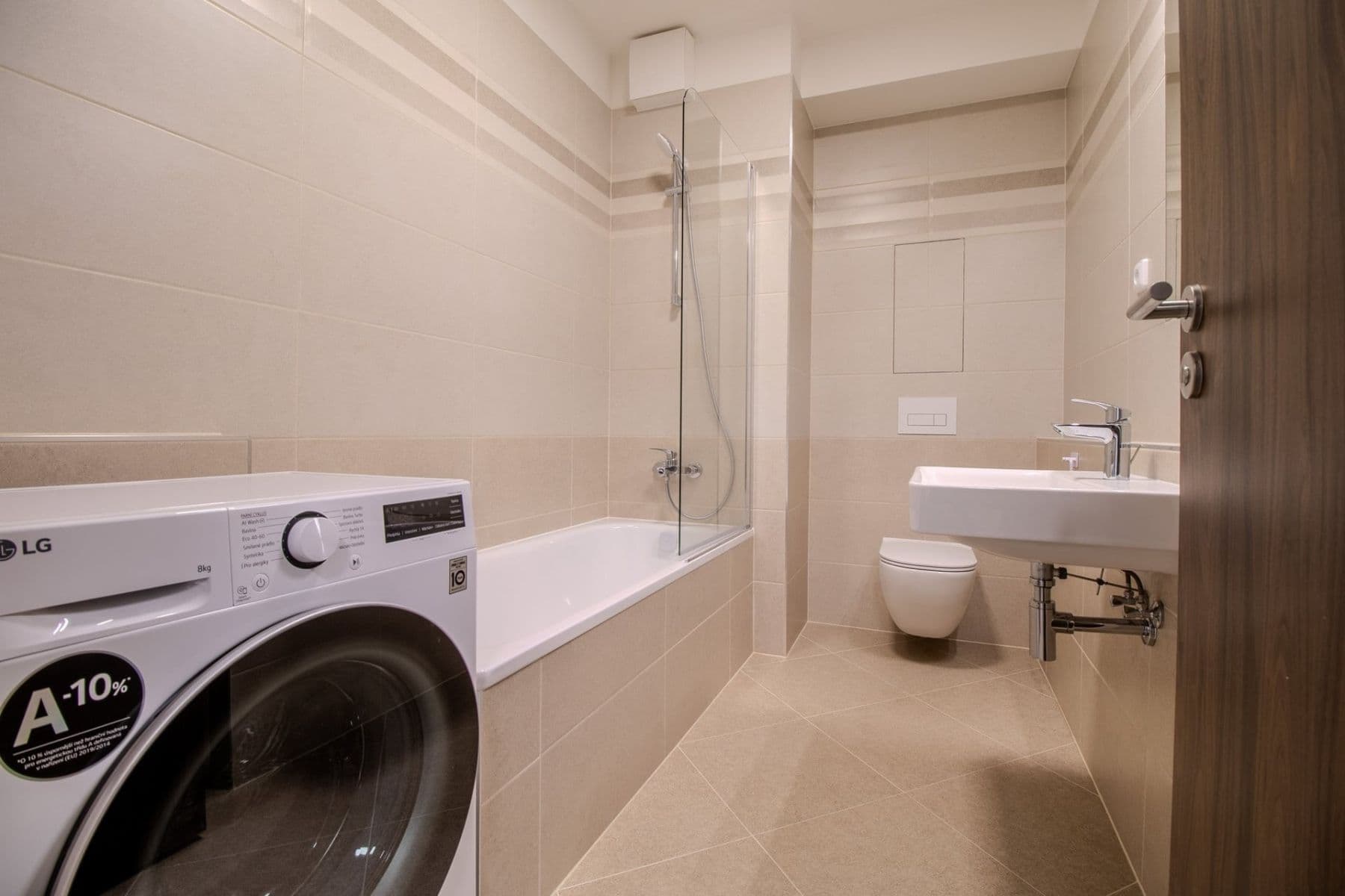 Prenájom bytu 2-izbový 54 m², Stočesova, Praha, Praha Prenájom bytu 2-izbový 54 m², Stočesova, Praha, Praha