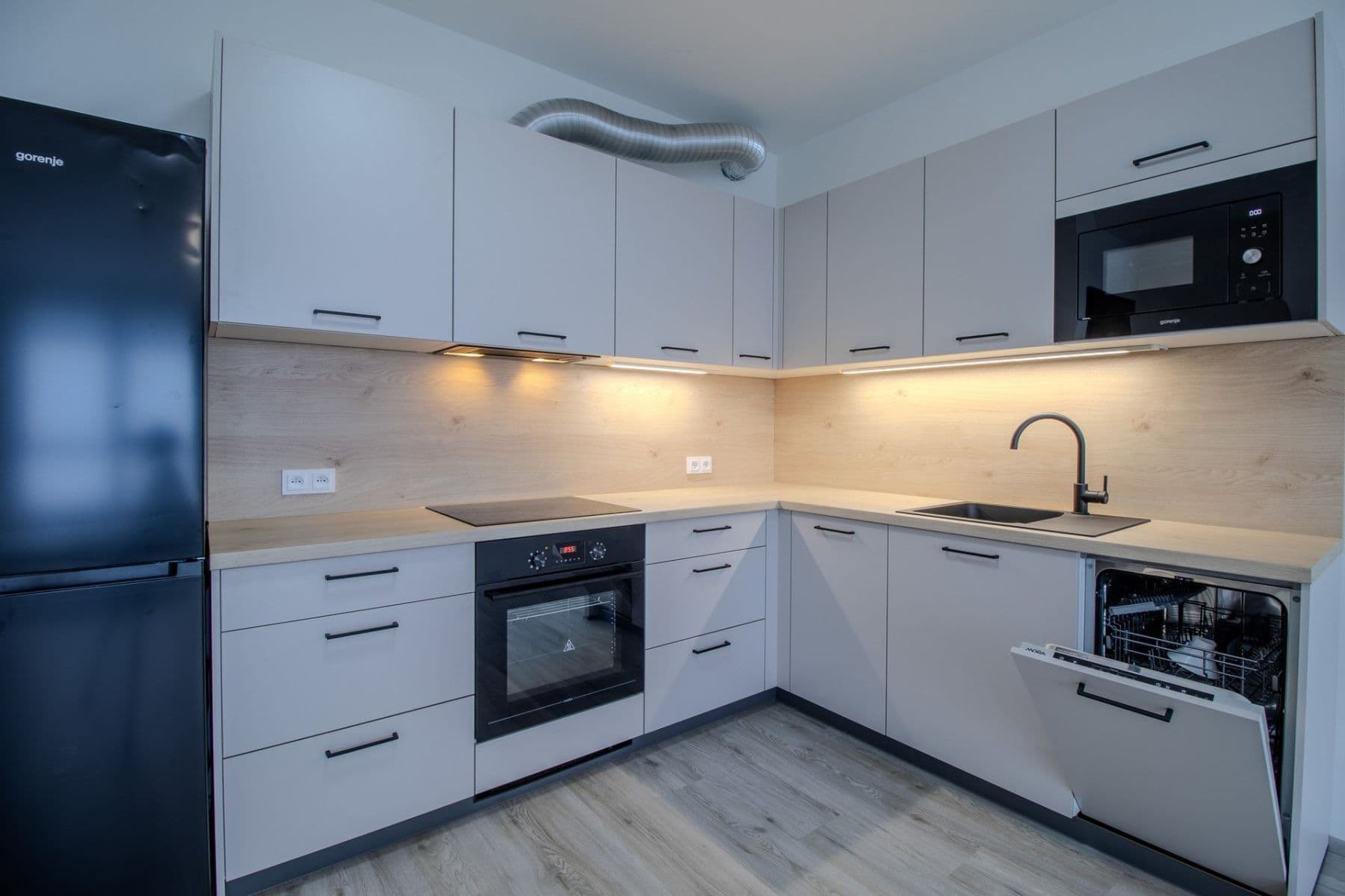 Prenájom bytu 2-izbový 54 m², Stočesova, Praha, Praha Prenájom bytu 2-izbový 54 m², Stočesova, Praha, Praha