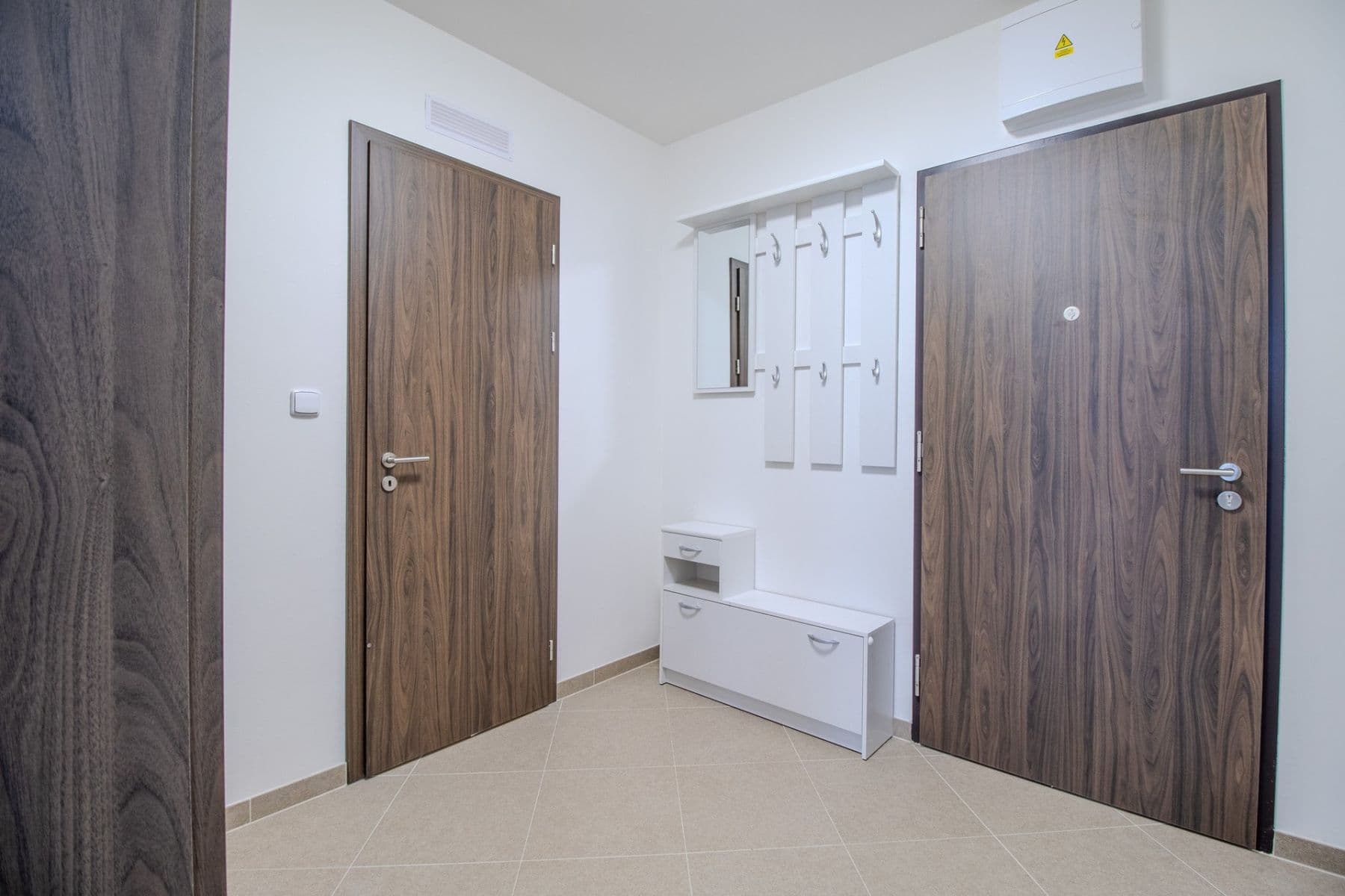 Prenájom bytu 2-izbový 54 m², Stočesova, Praha, Praha Prenájom bytu 2-izbový 54 m², Stočesova, Praha, Praha