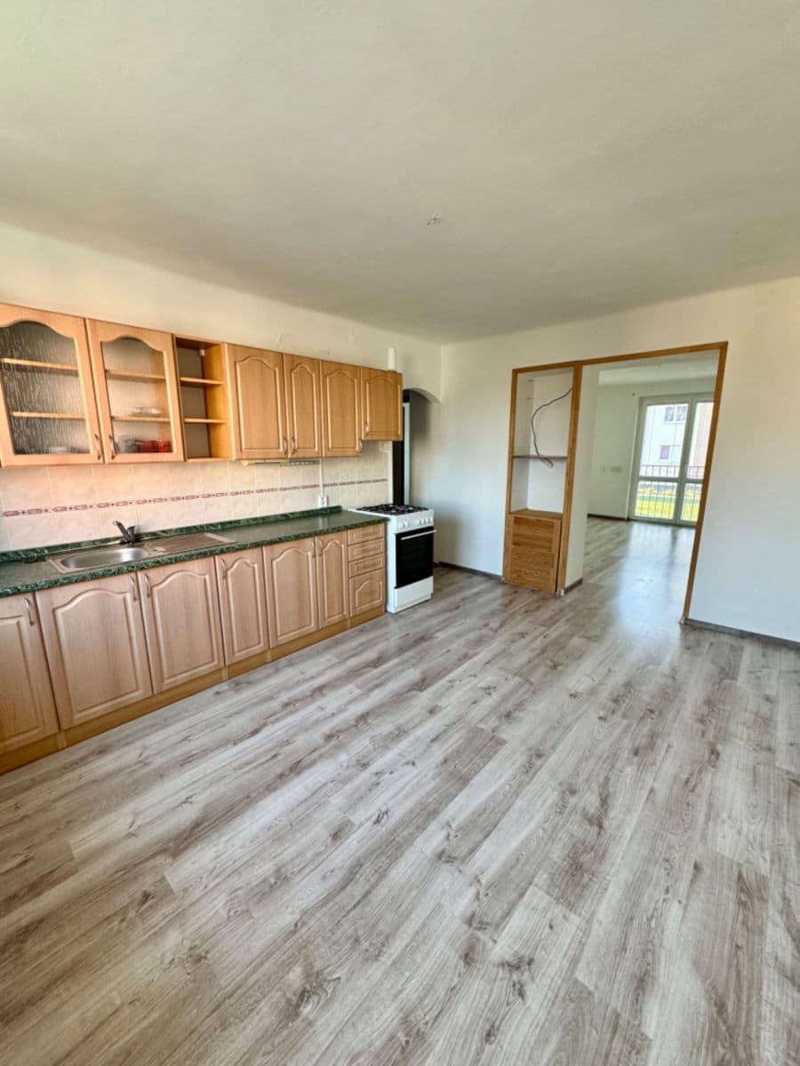 Predaj bytu 2-izbový 55 m², Zahradní, Horní Slavkov, Karlovarský kraj Predaj bytu 2-izbový 55 m², Zahradní, Horní Slavkov, Karlovarský kraj