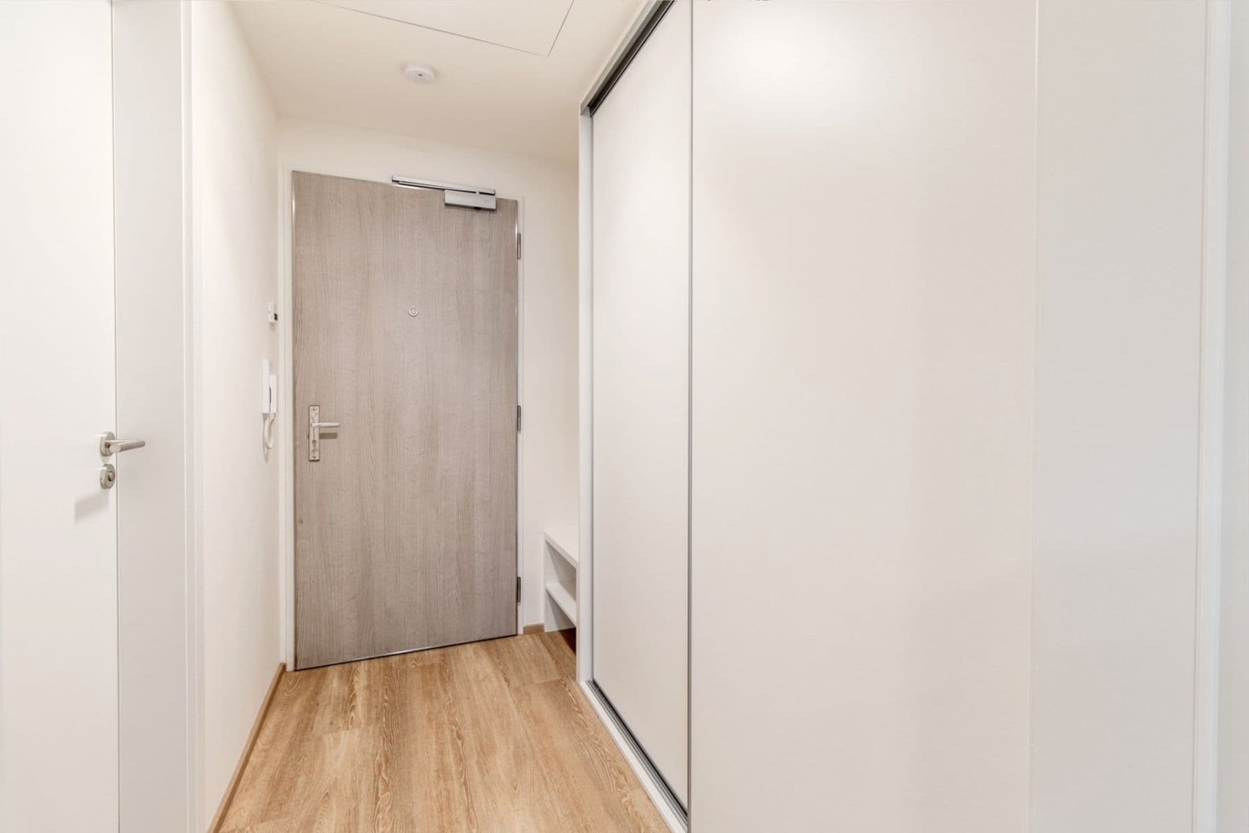 Prenájom bytu 1-izbový 30 m², Poděbradská, Praha, Praha Prenájom bytu 1-izbový 30 m², Poděbradská, Praha, Praha