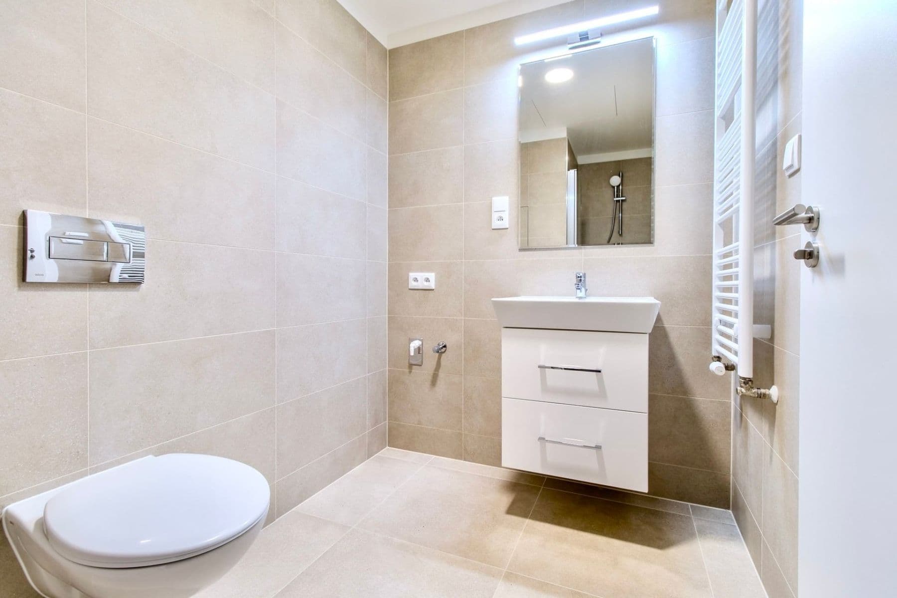 Prenájom bytu 1-izbový 30 m², Poděbradská, Praha, Praha Prenájom bytu 1-izbový 30 m², Poděbradská, Praha, Praha