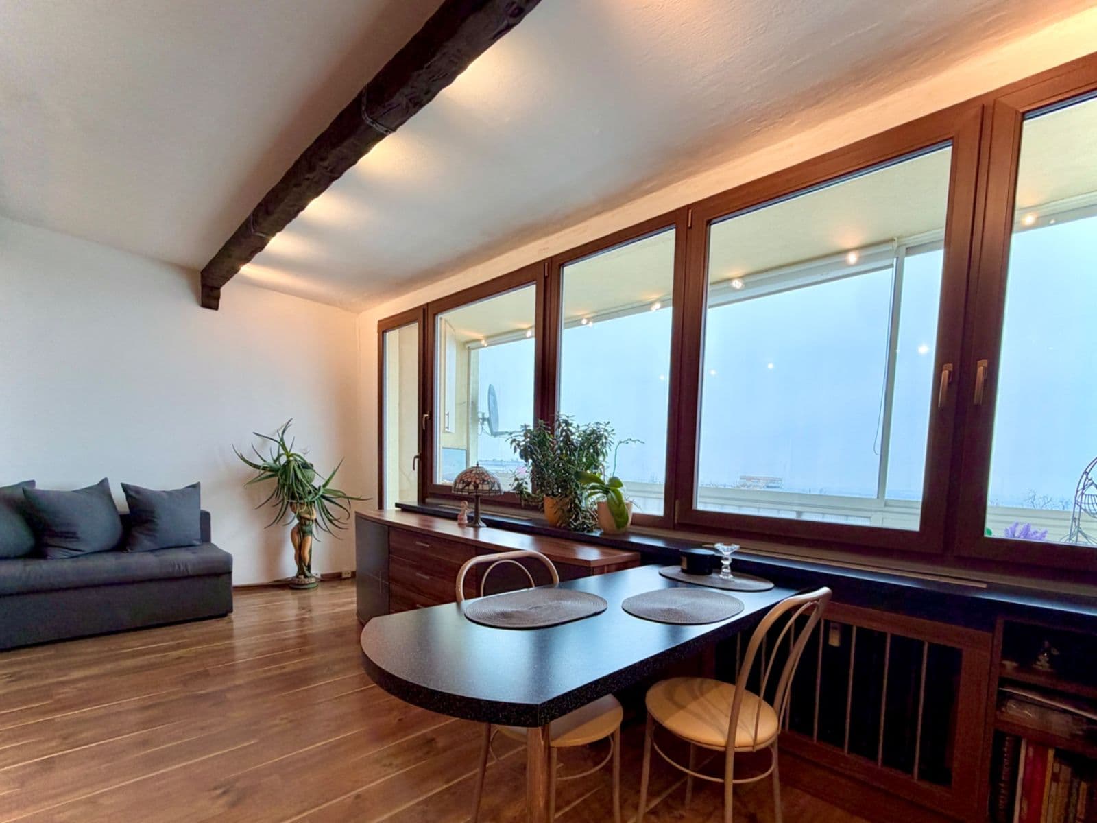 Predaj bytu 3-izbový 60 m², Litoměřická, Praha, Praha Predaj bytu 3-izbový 60 m², Litoměřická, Praha, Praha