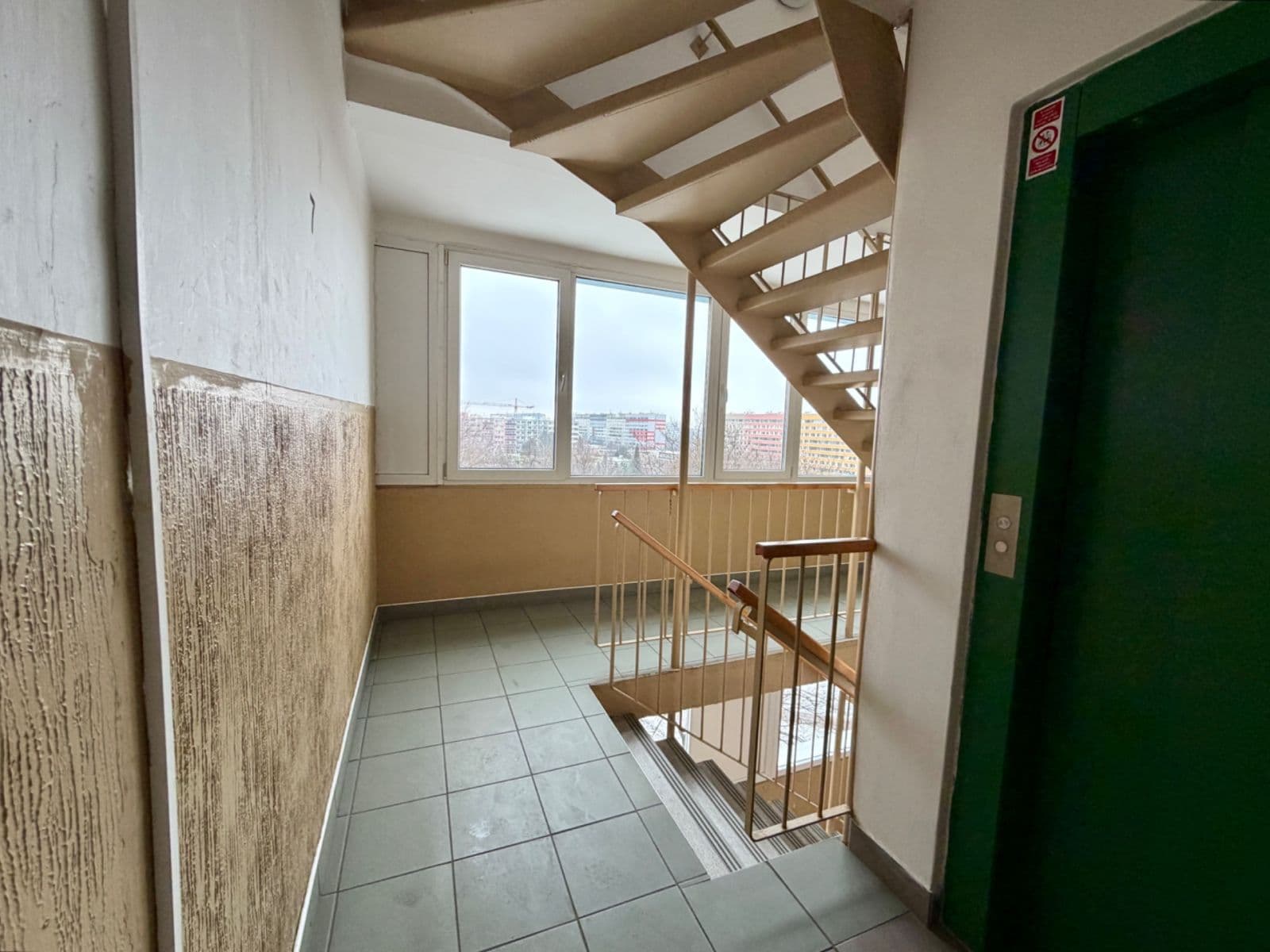 Predaj bytu 3-izbový 60 m², Litoměřická, Praha, Praha Predaj bytu 3-izbový 60 m², Litoměřická, Praha, Praha