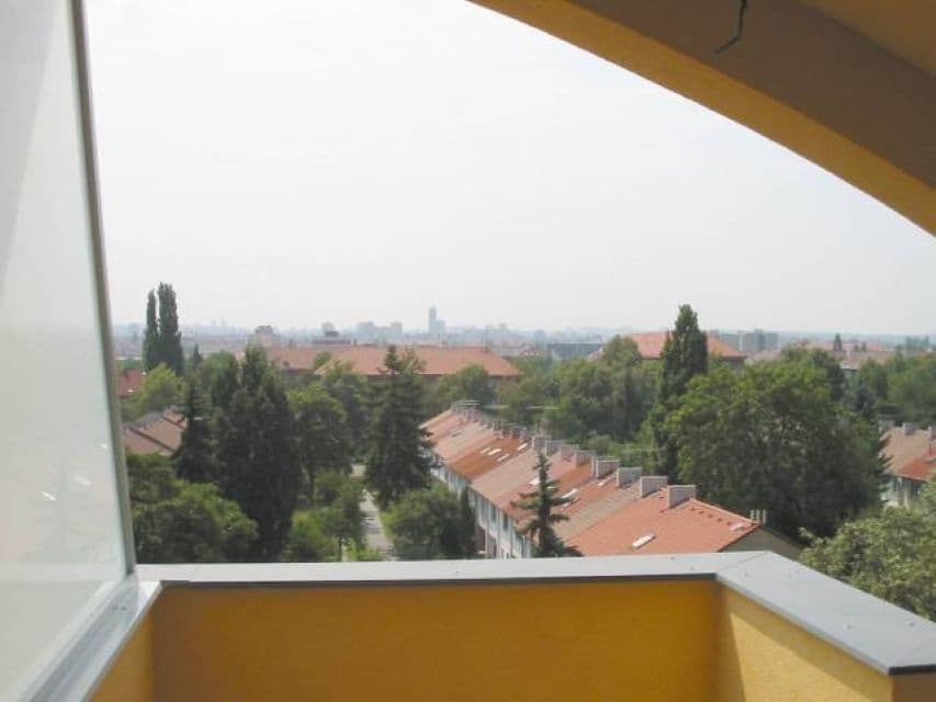 Prenájom bytu 2-izbový 91 m², Černokostelecká, Praha, Praha Prenájom bytu 2-izbový 91 m², Černokostelecká, Praha, Praha