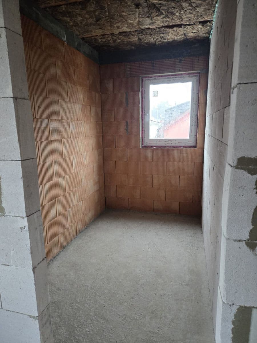 Predaj bytu 3-izbový 60 m², Šternberská, Divišov, Středočeský kraj Predaj bytu 3-izbový 60 m², Šternberská, Divišov, Středočeský kraj