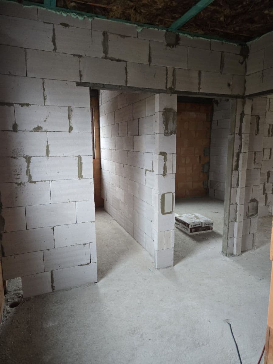 Predaj bytu 3-izbový 60 m², Šternberská, Divišov, Středočeský kraj Predaj bytu 3-izbový 60 m², Šternberská, Divišov, Středočeský kraj