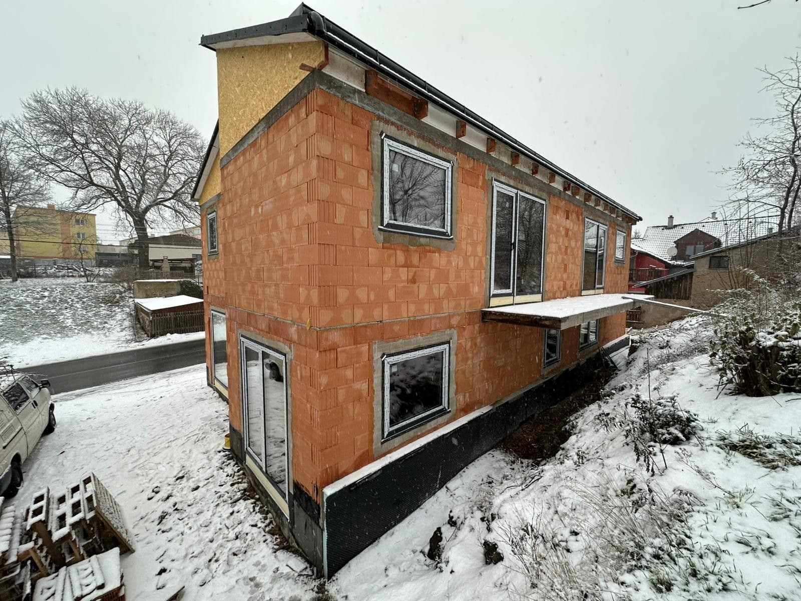 Predaj bytu 3-izbový 82 m², Šternberská, Divišov, Středočeský kraj Predaj bytu 3-izbový 82 m², Šternberská, Divišov, Středočeský kraj