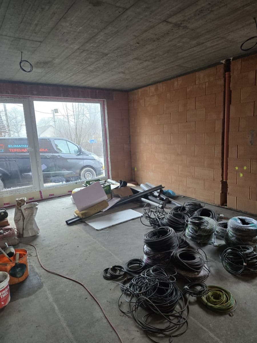 Predaj bytu 3-izbový 82 m², Šternberská, Divišov, Středočeský kraj Predaj bytu 3-izbový 82 m², Šternberská, Divišov, Středočeský kraj