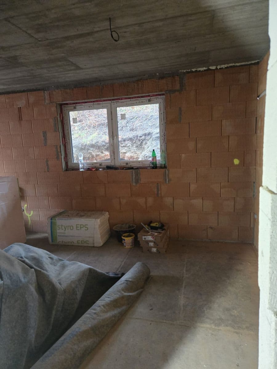 Predaj bytu 3-izbový 82 m², Šternberská, Divišov, Středočeský kraj Predaj bytu 3-izbový 82 m², Šternberská, Divišov, Středočeský kraj