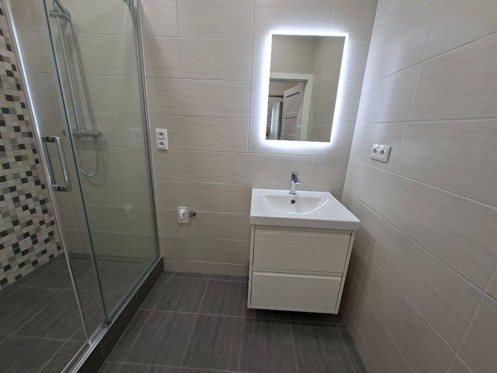 Prenájom bytu 2-izbový 52 m², Poděbradská, Praha, Praha Prenájom bytu 2-izbový 52 m², Poděbradská, Praha, Praha