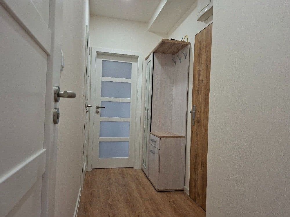 Prenájom bytu 2-izbový 52 m², Poděbradská, Praha, Praha Prenájom bytu 2-izbový 52 m², Poděbradská, Praha, Praha