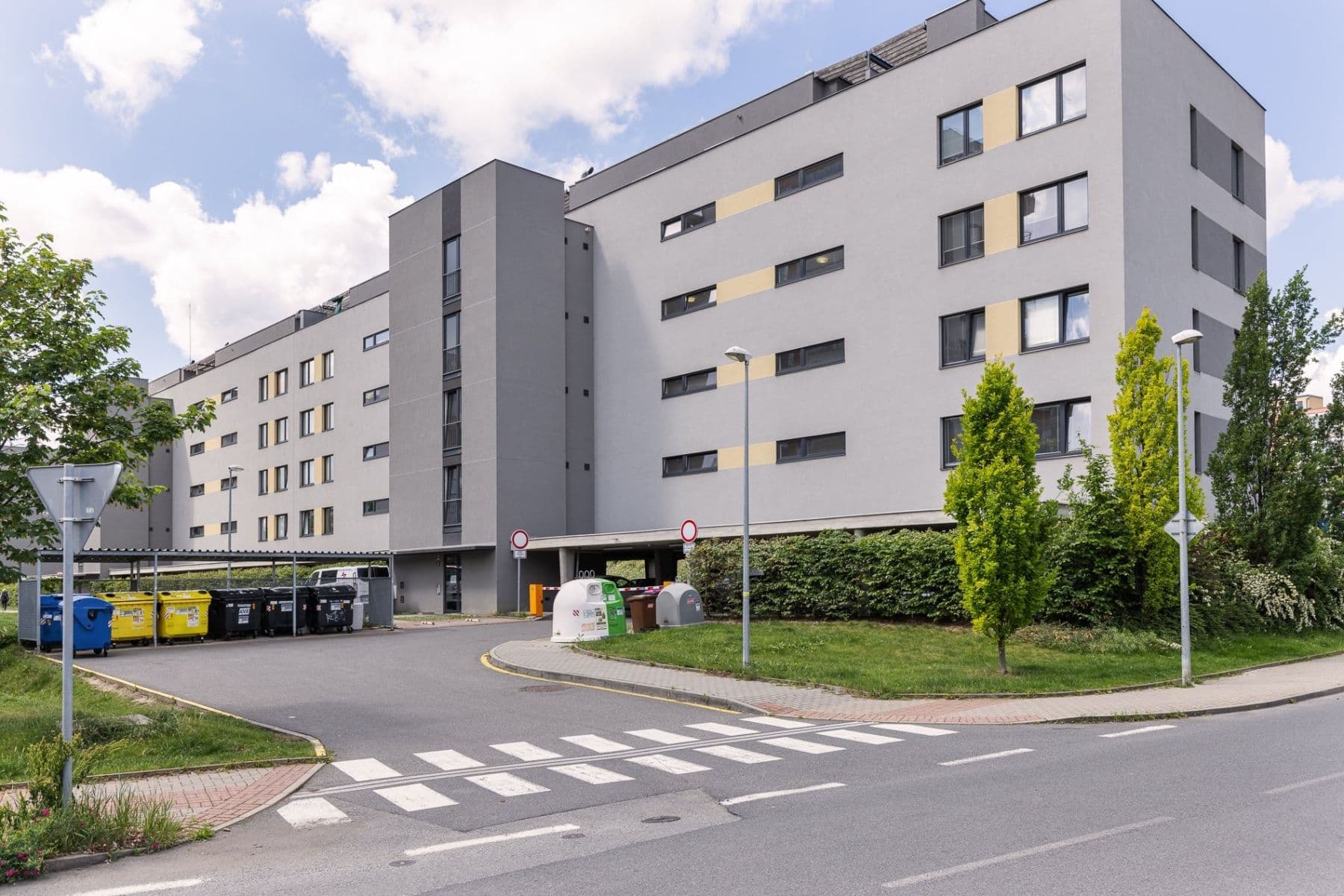 Prenájom bytu 2-izbový 56 m², Pavla Beneše, Praha, Praha Prenájom bytu 2-izbový 56 m², Pavla Beneše, Praha, Praha