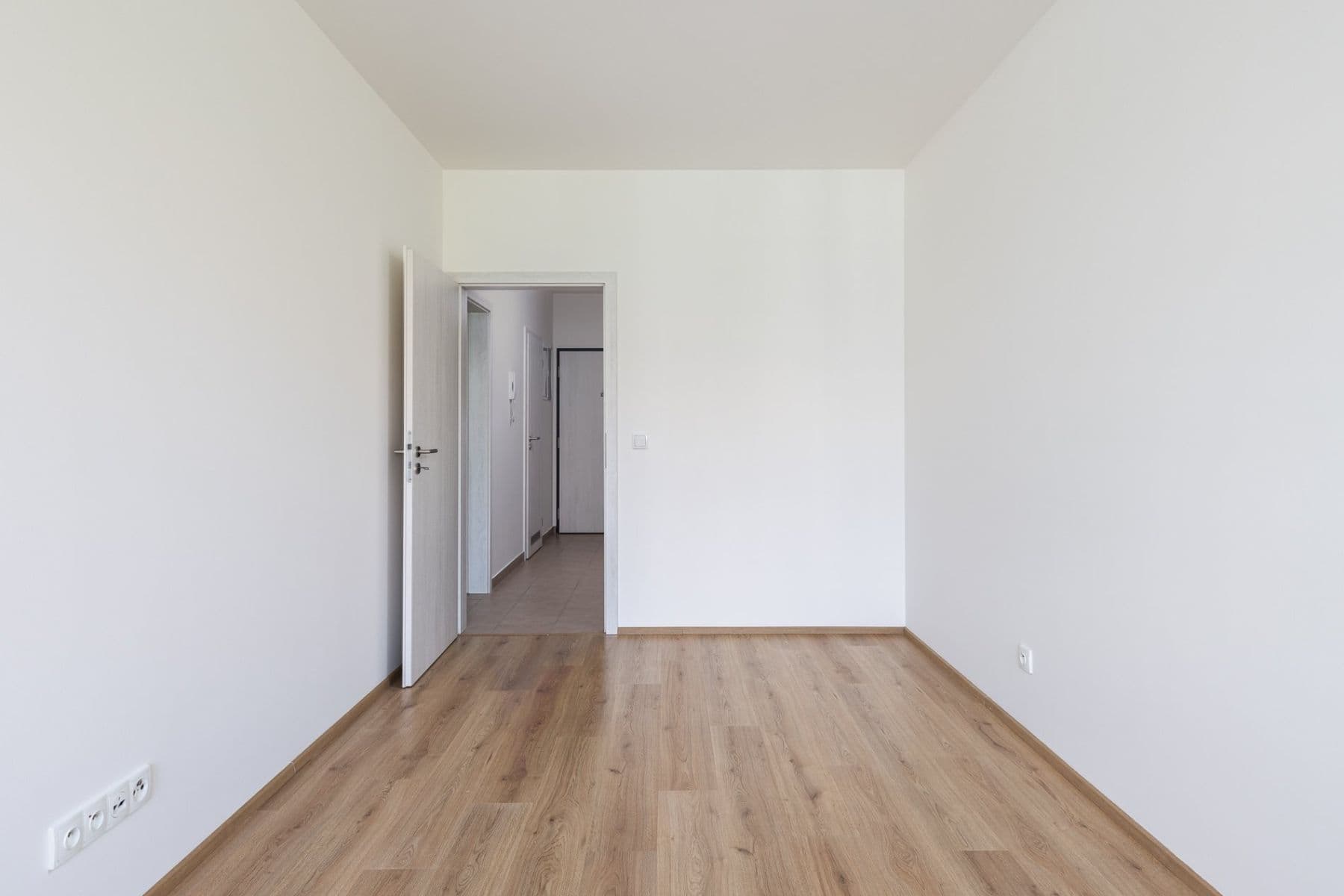 Prenájom bytu 2-izbový 56 m², Pavla Beneše, Praha, Praha Prenájom bytu 2-izbový 56 m², Pavla Beneše, Praha, Praha