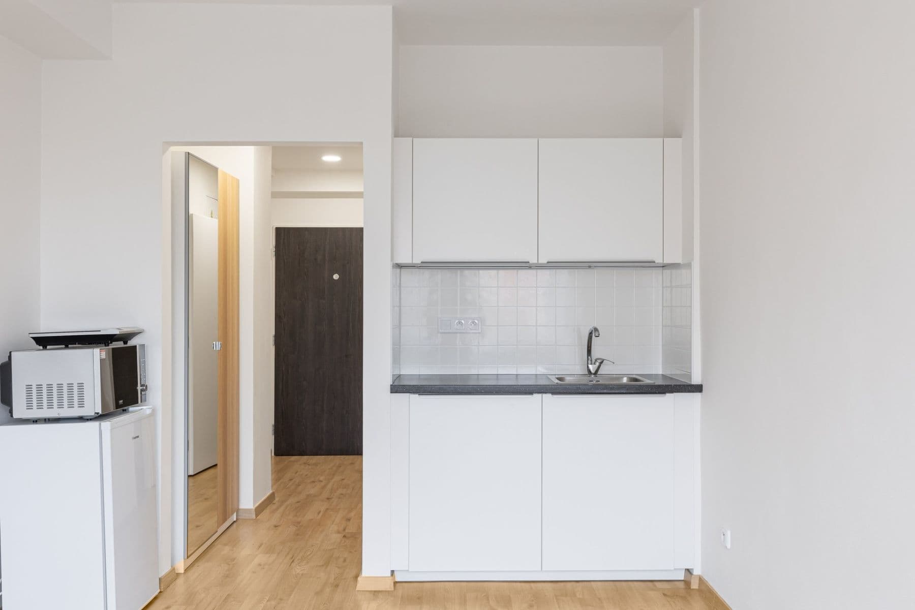 Prenájom bytu 1-izbový 26 m², Peroutkova, Praha, Praha Prenájom bytu 1-izbový 26 m², Peroutkova, Praha, Praha
