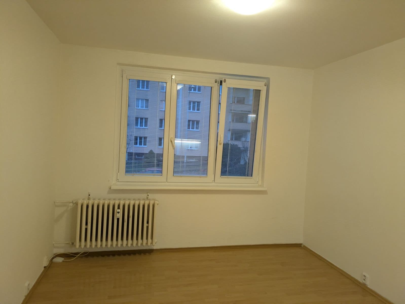 Prenájom bytu 1-izbový 27 m², Na Groši, Praha, Praha Prenájom bytu 1-izbový 27 m², Na Groši, Praha, Praha