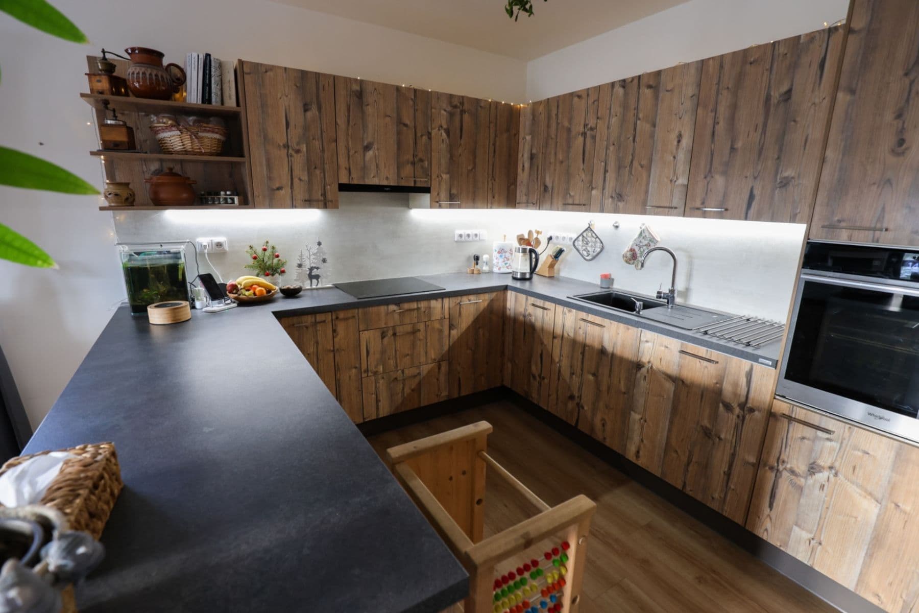 Predaj domu 132 m², pozemek 853 m², Západní, Kostomlaty nad Labem, Středočeský kraj Predaj domu 132 m², pozemek 853 m², Západní, Kostomlaty nad Labem, Středočeský kraj