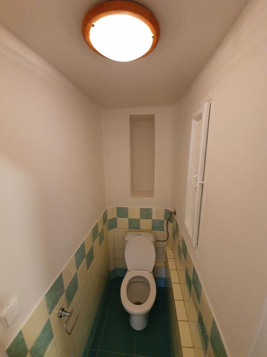 Prenájom bytu 1-izbový 45 m², Kralická, Praha, Praha Prenájom bytu 1-izbový 45 m², Kralická, Praha, Praha