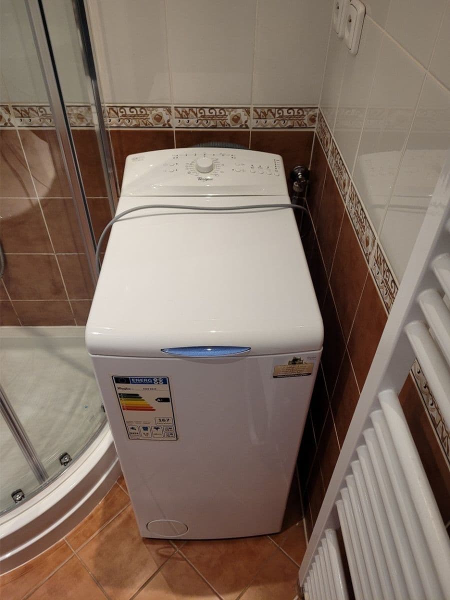 Prenájom bytu 1-izbový 37 m², Grafická, Praha, Praha Prenájom bytu 1-izbový 37 m², Grafická, Praha, Praha