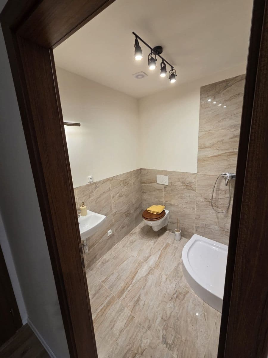 Prenájom bytu 1-izbový 26 m², Na Cikánce, Praha, Praha Prenájom bytu 1-izbový 26 m², Na Cikánce, Praha, Praha