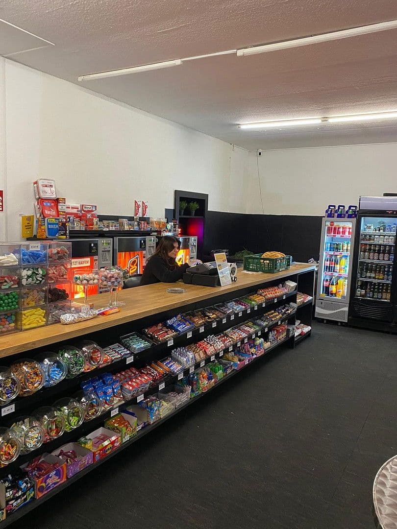 Predaj domu 385 m², pozemek 310 m², Papiermühlenstraße 6, Duisburg, Severné Porýnie - Westfálsko Predaj domu 385 m², pozemek 310 m², Papiermühlenstraße 6, Duisburg, Severné Porýnie - Westfálsko