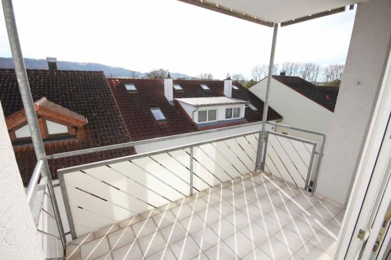 Prenájom bytu 3-izbový 65 m², Sandäckerstraße 54, Tübingen, Bádensko-Wurttembersko Prenájom bytu 3-izbový 65 m², Sandäckerstraße 54, Tübingen, Bádensko-Wurttembersko