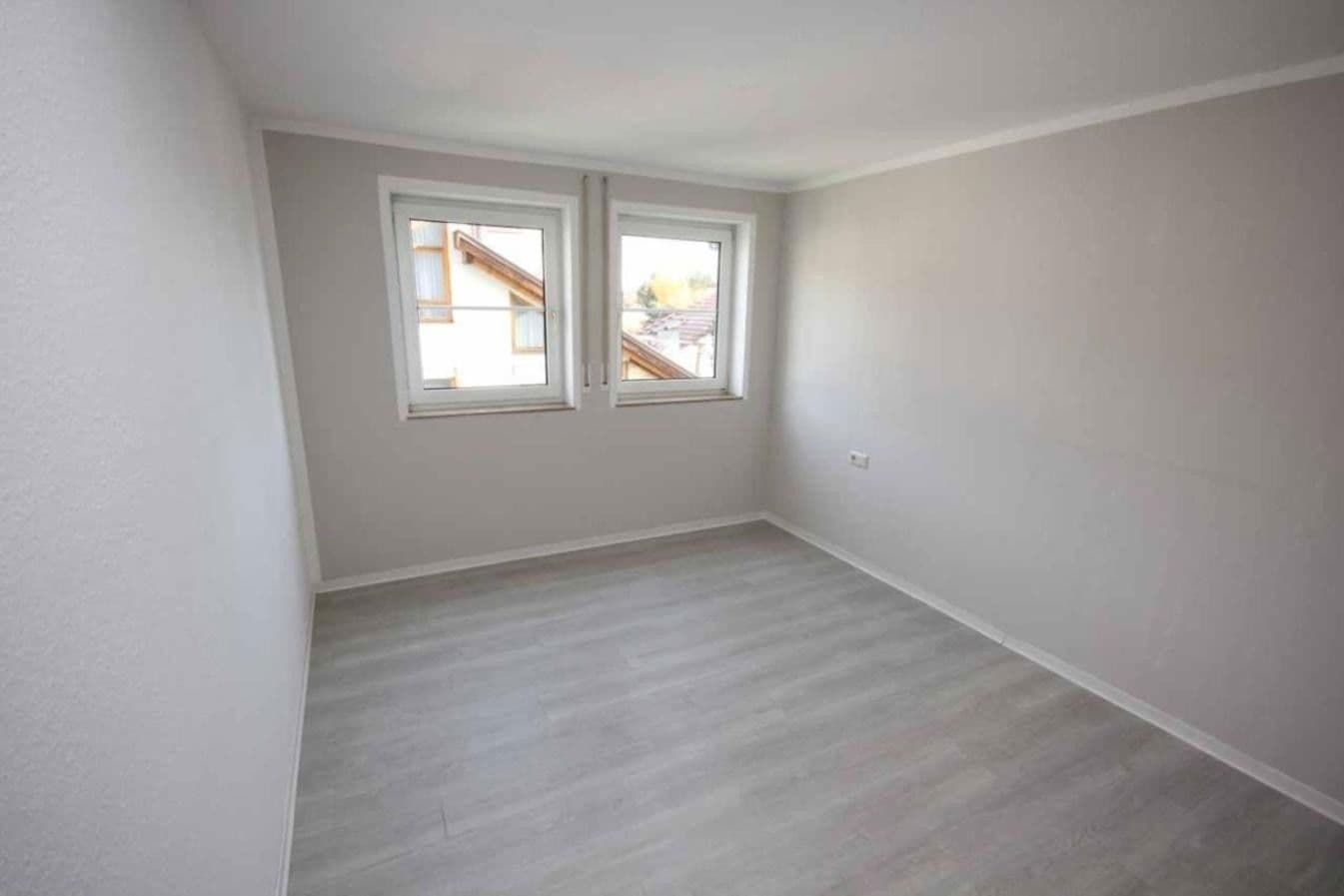 Prenájom bytu 3-izbový 65 m², Sandäckerstraße 54, Tübingen, Bádensko-Wurttembersko Prenájom bytu 3-izbový 65 m², Sandäckerstraße 54, Tübingen, Bádensko-Wurttembersko