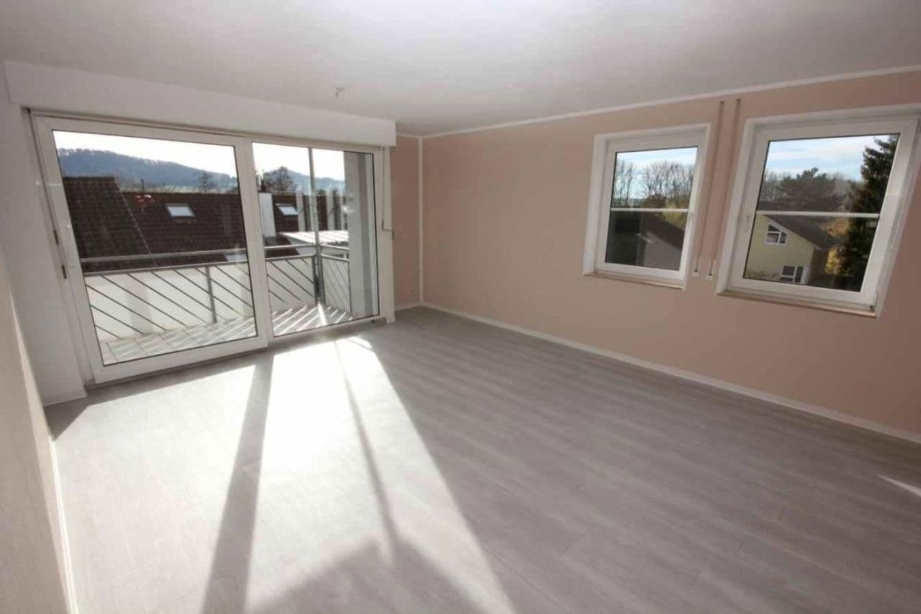 Prenájom bytu 3-izbový 65 m², Sandäckerstraße 54, Tübingen, Bádensko-Wurttembersko Prenájom bytu 3-izbový 65 m², Sandäckerstraße 54, Tübingen, Bádensko-Wurttembersko