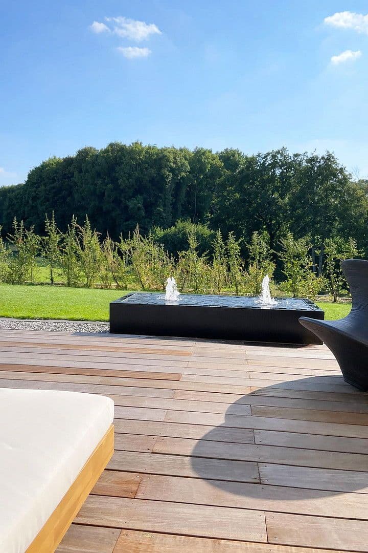 Predaj domu 226 m², pozemek 952 m², Bilshausen, Dolné Sasko Predaj domu 226 m², pozemek 952 m², Bilshausen, Dolné Sasko