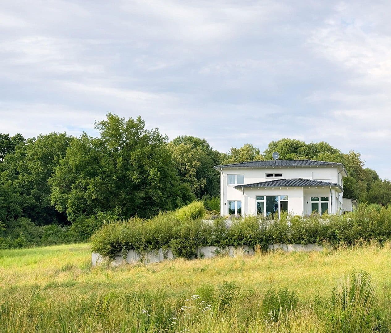 Predaj domu 226 m², pozemek 952 m², Bilshausen, Dolné Sasko Predaj domu 226 m², pozemek 952 m², Bilshausen, Dolné Sasko