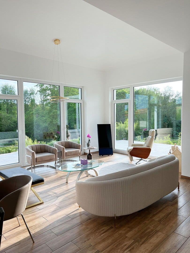 Predaj domu 226 m², pozemek 952 m², Bilshausen, Dolné Sasko Predaj domu 226 m², pozemek 952 m², Bilshausen, Dolné Sasko