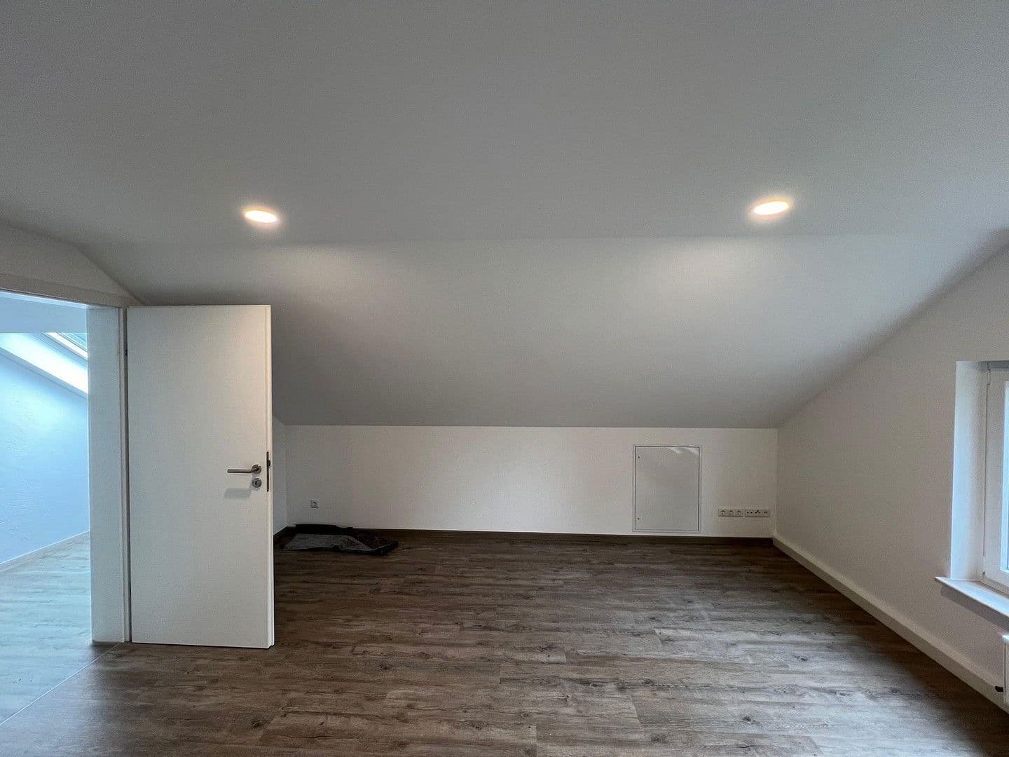 Predaj bytu 2-izbový 71 m², Kreuztal, Severné Porýnie - Westfálsko Predaj bytu 2-izbový 71 m², Kreuztal, Severné Porýnie - Westfálsko